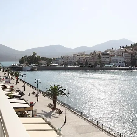 Seafront Apartman *